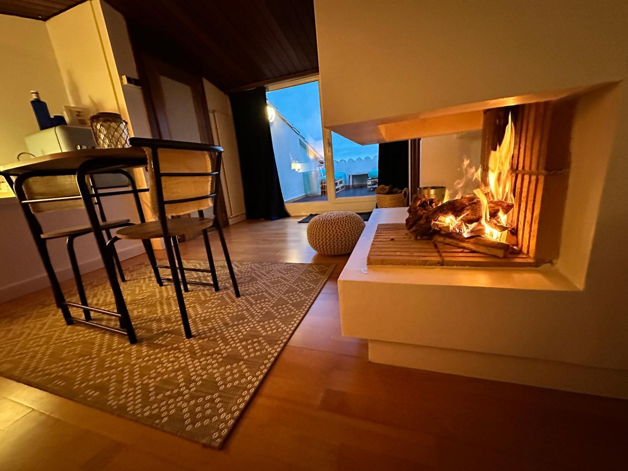 Solo Atico Guest Suites L' Escala Zewnętrze zdjęcie