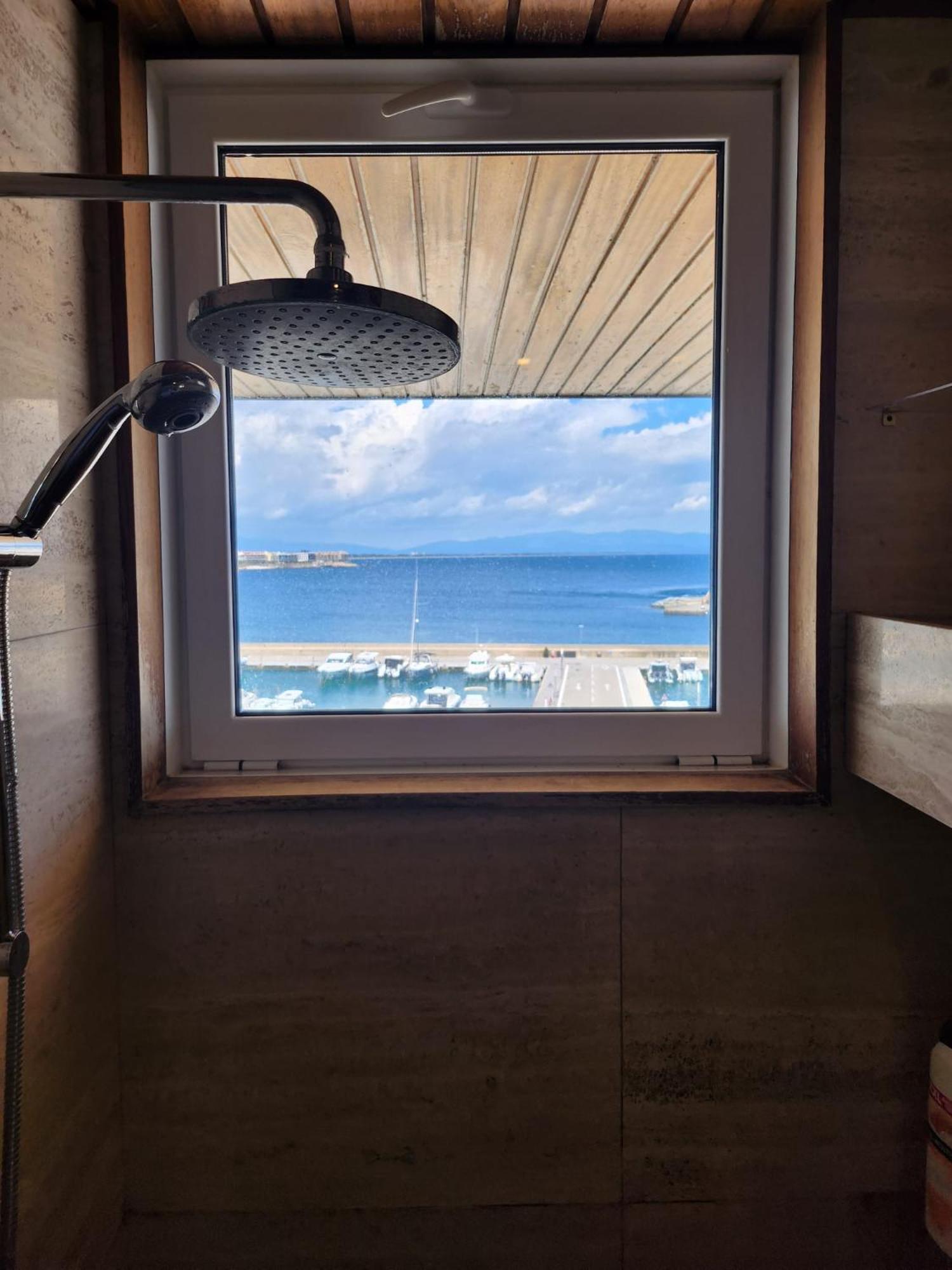 Solo Atico Guest Suites L' Escala Zewnętrze zdjęcie