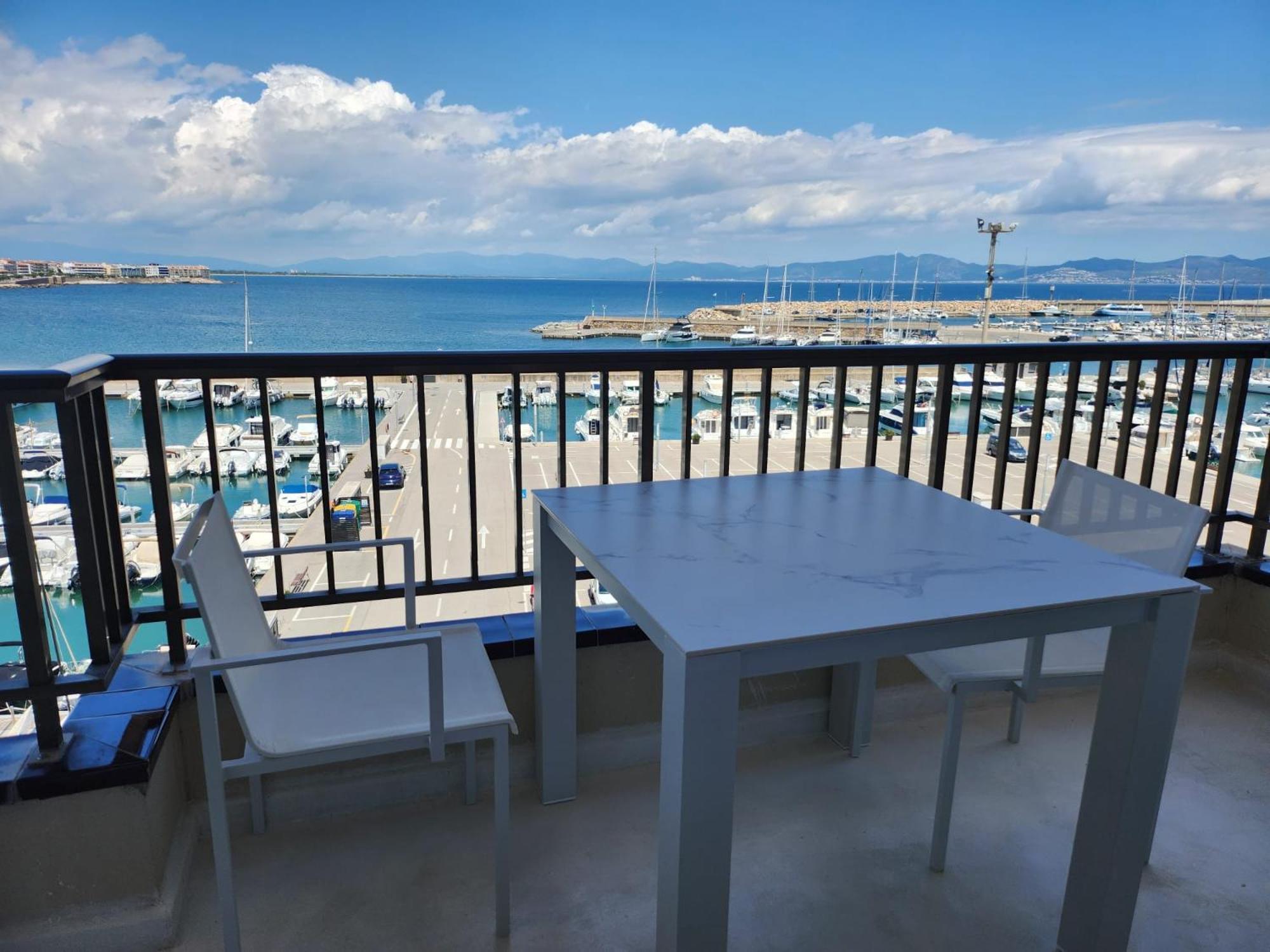 Solo Atico Guest Suites L' Escala Zewnętrze zdjęcie