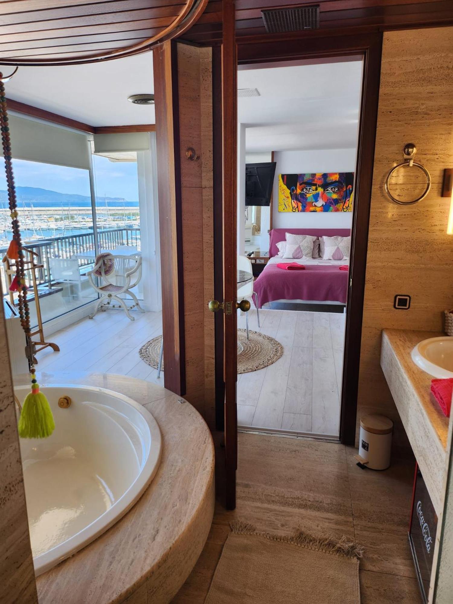Solo Atico Guest Suites L' Escala Zewnętrze zdjęcie